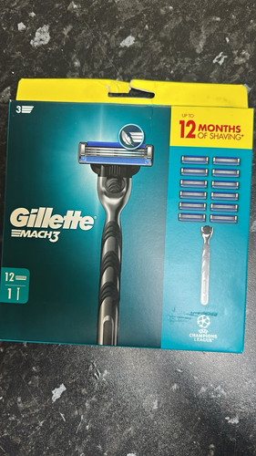 Gillette mach3 shaving kit - gillette,